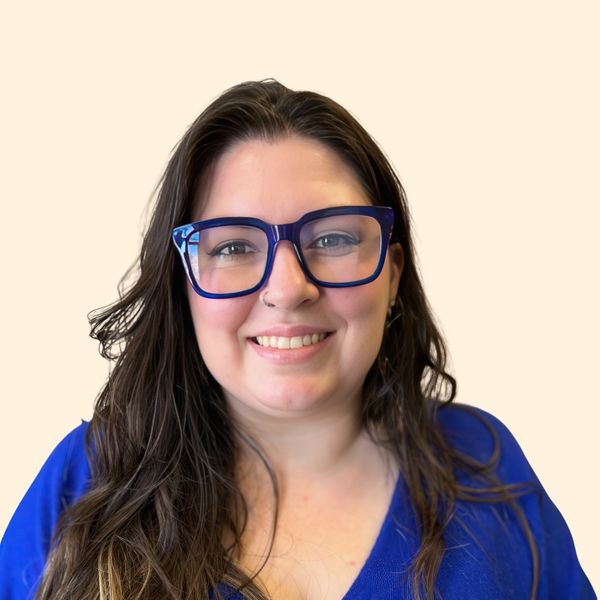 Kimberly Alden, Therapist