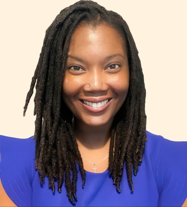 Arielle Johnson, Therapy Clinician