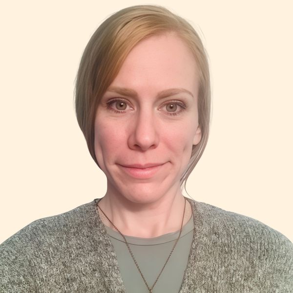 Amanda Kay Johnson, Therapist