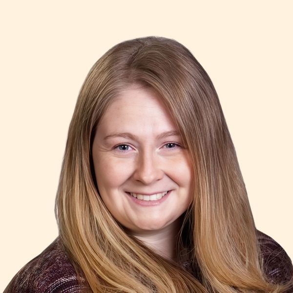Stephanie L Coates-McFeeley, Therapist