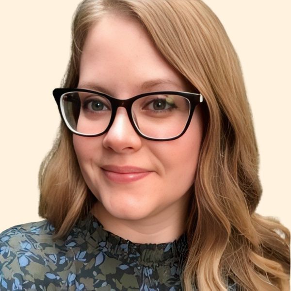 Katherine Getowicz, Therapist