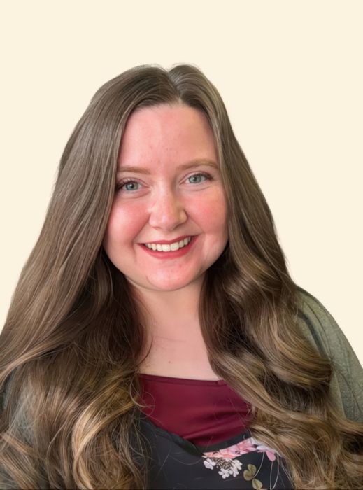Randi Charters, Therapist