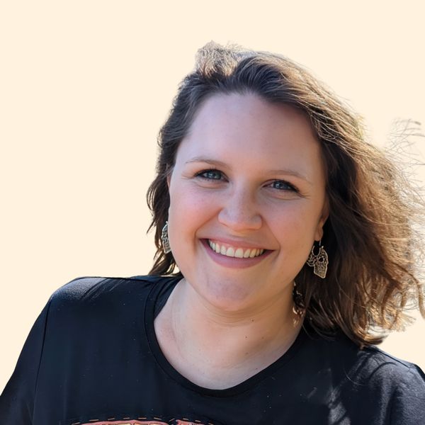 Paityn Biro, Therapist