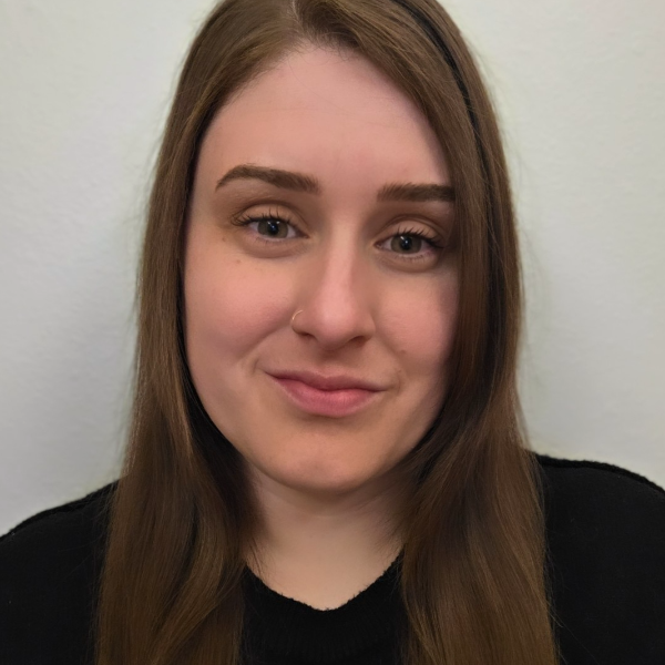 Stephanie Low, Therapist