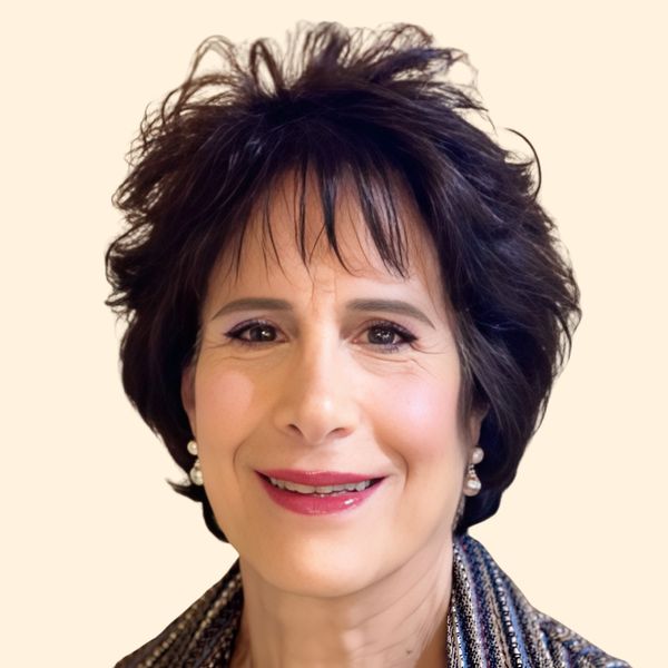 Barbara M Zelnick-Davidow, Therapist