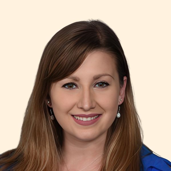 Suzanne Hoskin, Therapist