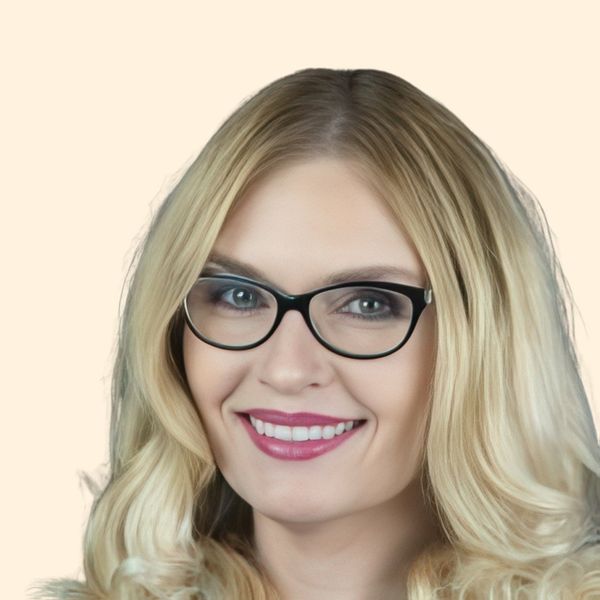 Melissa Acker, Therapist