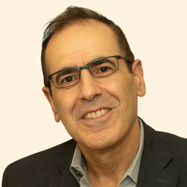 Massoud Stephane, Psychiatrist