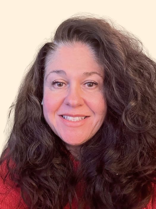 Geraldine Nisi, Therapist