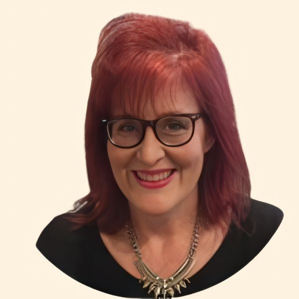 Rebecca Wright, Therapist