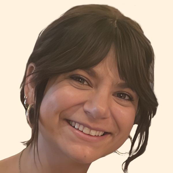 Isabella Burtscher, Therapist