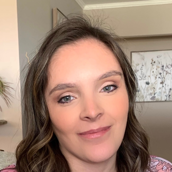 Ashley Siciliano, Therapist