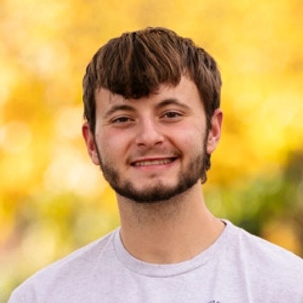 Elijah Argubright, Therapist