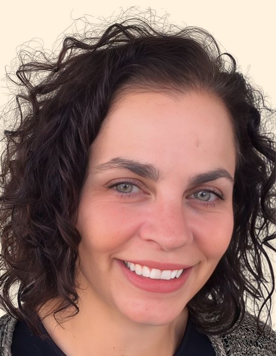 Kellie Hilker, Psychologist