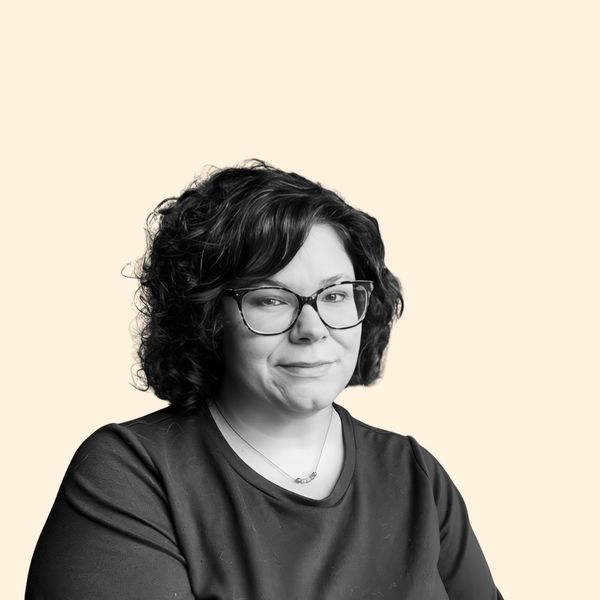 Desiree Sigler, Therapist