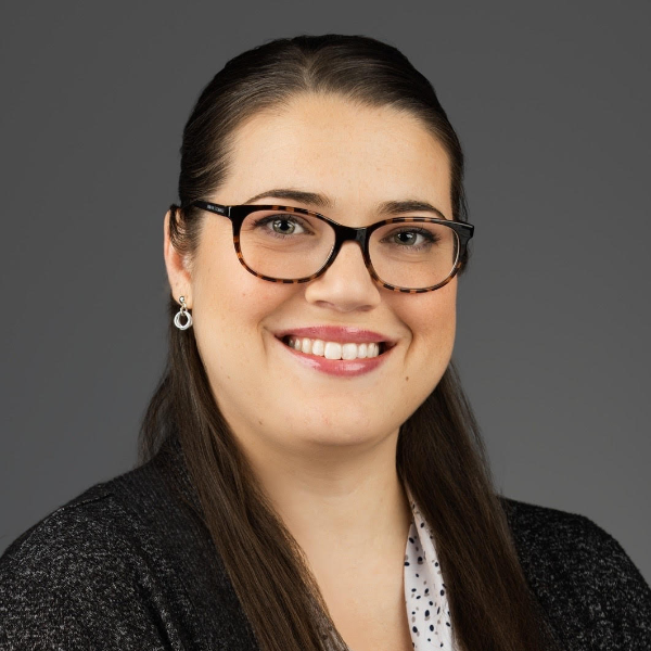 Alayna Buzzetta, Psychiatrist