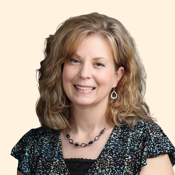 Deanna Miller, Therapist