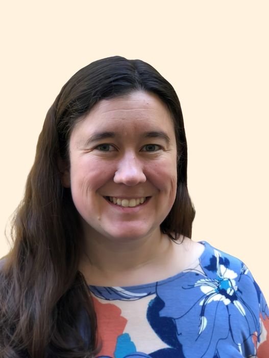 Ashley Vachon, Therapist