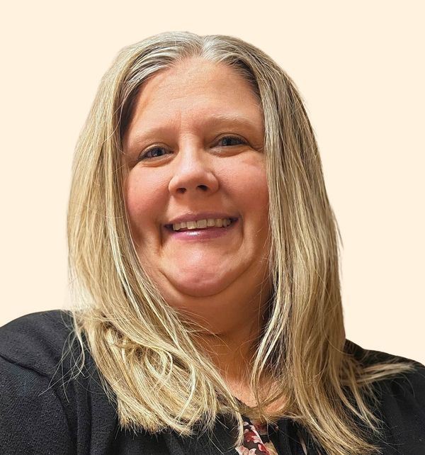Amanda Brafford, Therapist