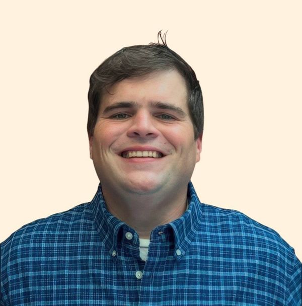 Logan Colclazier, Therapist