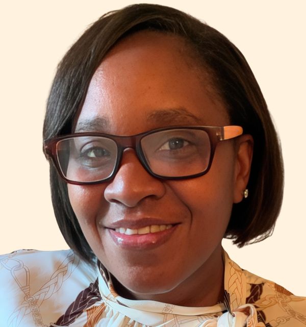 Alexandra Colvard, Therapist