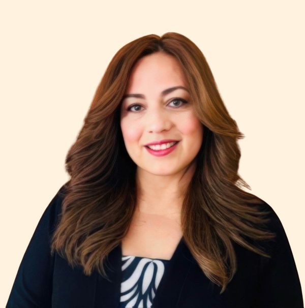 Gabriela Camacho, Therapist