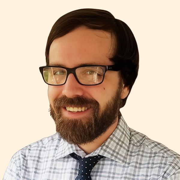 John Cayer, Therapist