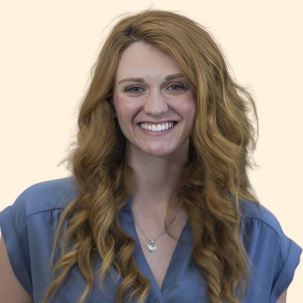 Nicole Pinna, Therapist