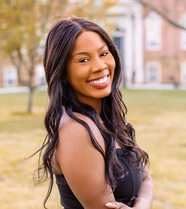 Lia Childress, Therapist