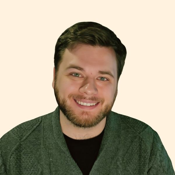 Luke Wright, Therapist