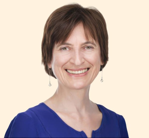 Anna Kozlowska, Therapist