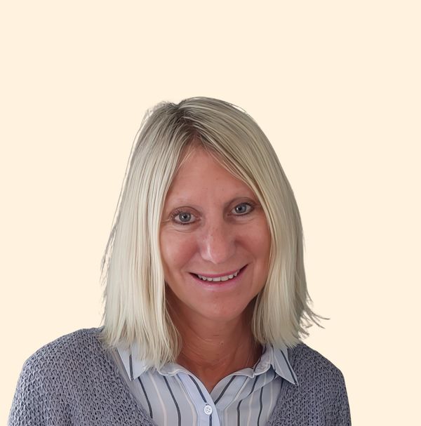Terri Lee Koschnick, Therapist