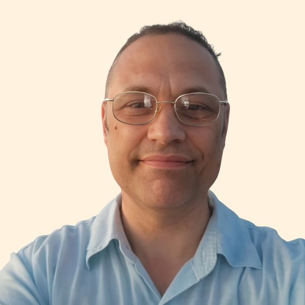 Kevan Walker, Therapist