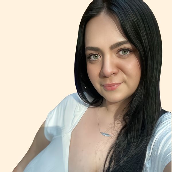 Julia Kostin, Therapist