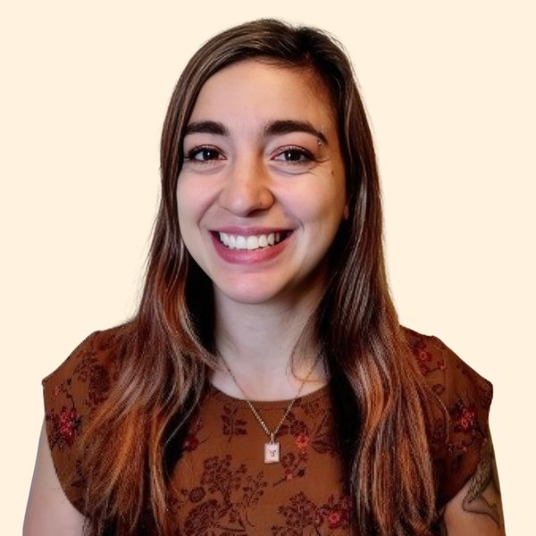 Sierra Worob, Therapist