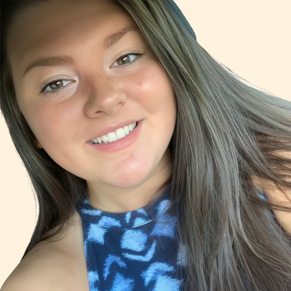 Samantha Cahoone, Therapist