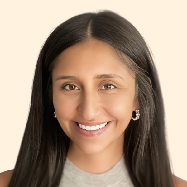 Adriana Garza, Therapist