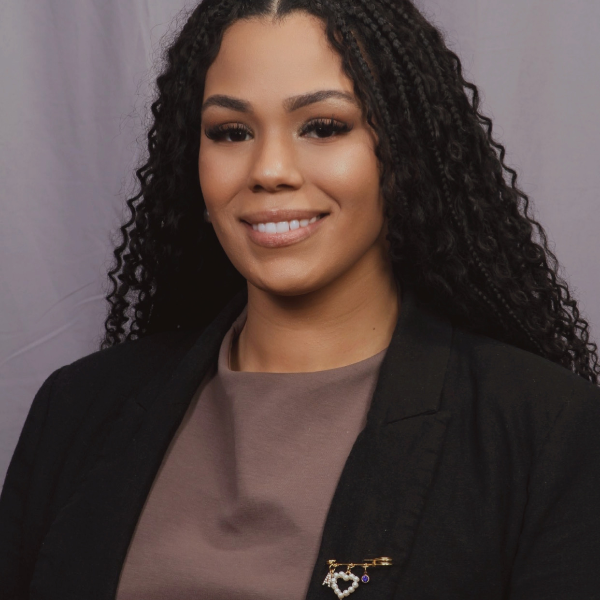 Aliyah Robinson, Therapy Clinician