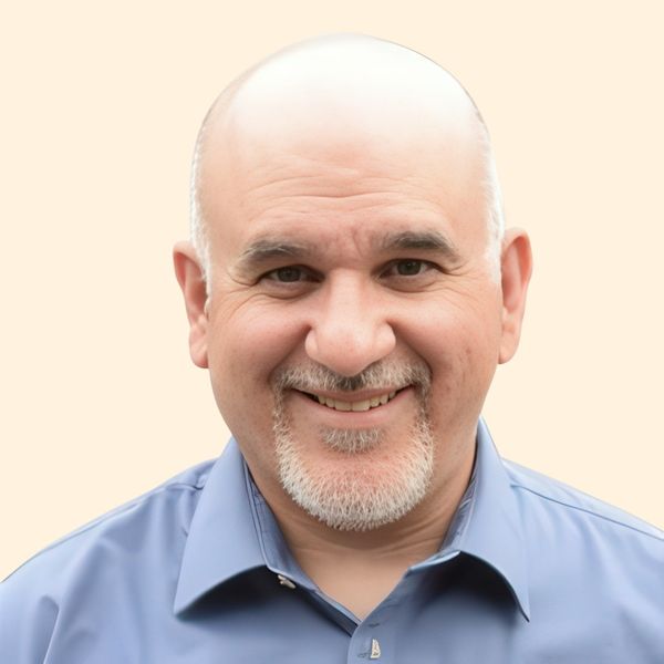 John Kamilis, Therapist