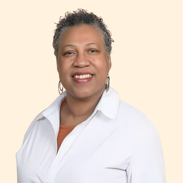 Angela Diallo, Therapist