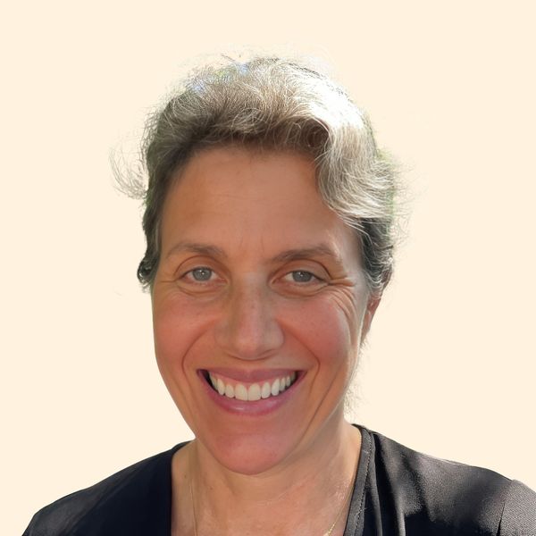 Jenn Hanic, Therapist