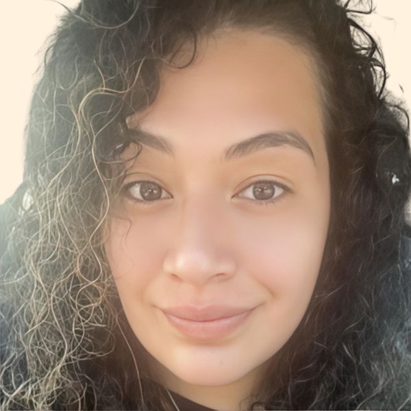 Diana Cannis, Therapist