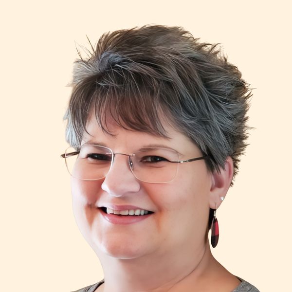Gina Little, Therapist