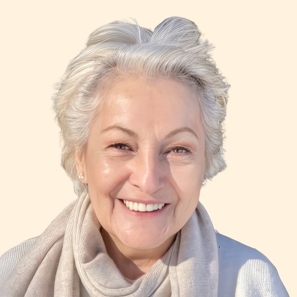 Monica Lamb, Therapist
