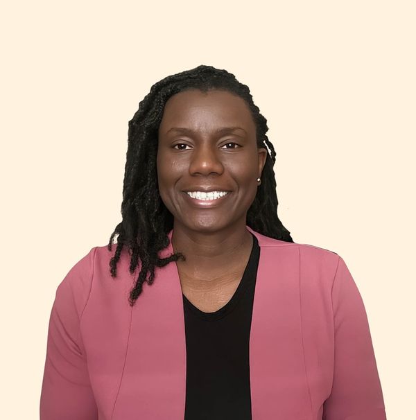 Stephanie Scott, Therapist