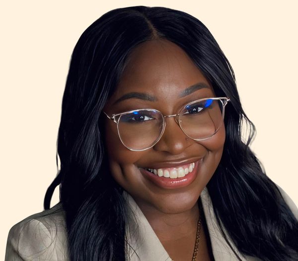 Kiandris Allen, Therapist