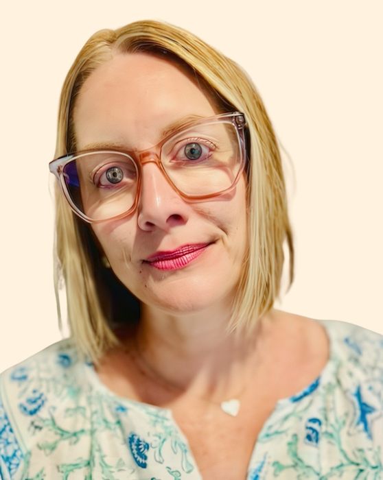 Teresa Hayes, Therapist