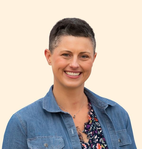 Andrea Satre, Therapist