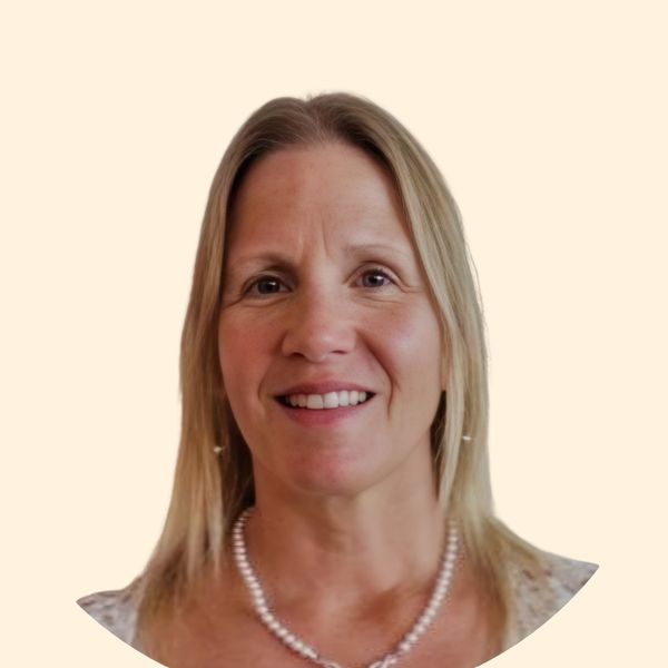 Jannat Wolfe, Therapist