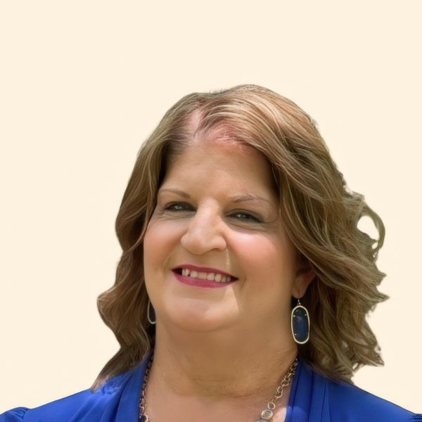 Barbara Gamez, Therapist